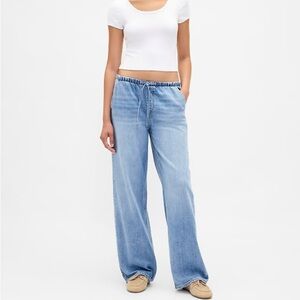 GAP Low Rise UltraSoft Easy '90s Loose Jeans